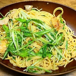 鶏ももと水菜のバター醤油パスタ